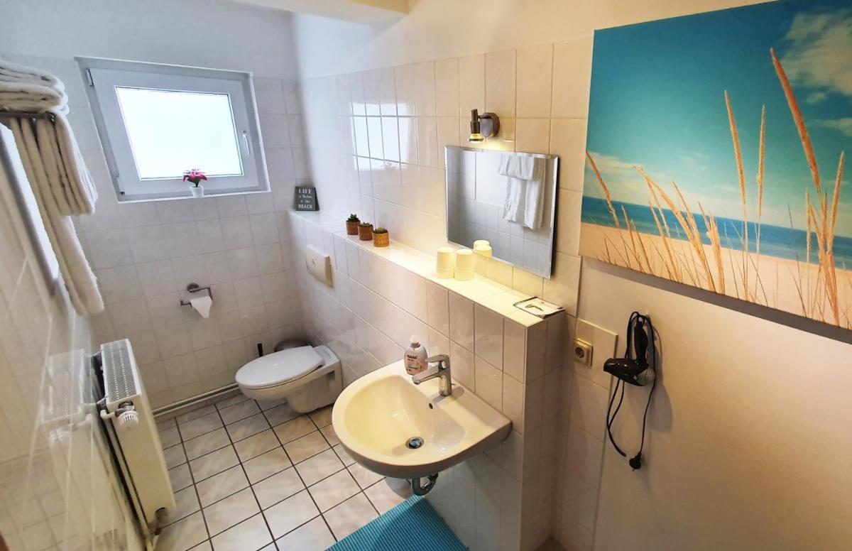 Apartment Hanni, Wenige Minuten Zum Rostock